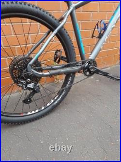 Whyte 801 Mountain Bike Perfect Conditon All Works Mrdium Frame 27.5inch