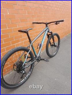 Whyte 801 Mountain Bike Perfect Conditon All Works Mrdium Frame 27.5inch