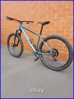 Whyte 801 Mountain Bike Perfect Conditon All Works Mrdium Frame 27.5inch