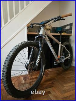 Whyte 905 v4 Med Frame 27.5 Wheels