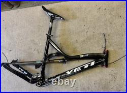 Yeti 575 Carbon Kashima Rear Shock 142 Axle