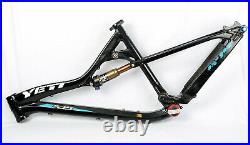 Yeti 575 Full Suspension 27.5 Medium 17.5 Mountain Bike Frame Fox Factory CTD