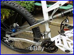 Yeti 575 Full Suspension Mountain Bike 18.5 Frame Hydraulic Disc Brakes