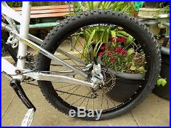 Yeti 575 Full Suspension Mountain Bike 18.5 Frame Hydraulic Disc Brakes
