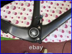 Yeti Arc T Series Black Frame XL. Only 10km. C/w Hope Headset, BB, A. Black ChnG