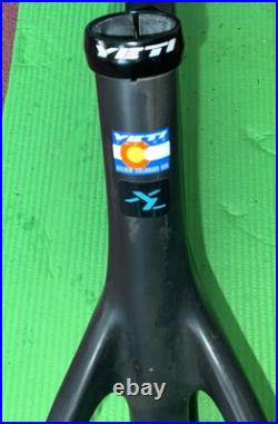 Yeti Arc T Series Black Frame XL. Only 10km. C/w Hope Headset, BB, A. Black ChnG